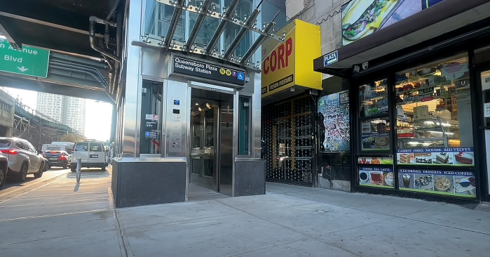 a street elevator at Queensboro Plaza subway station